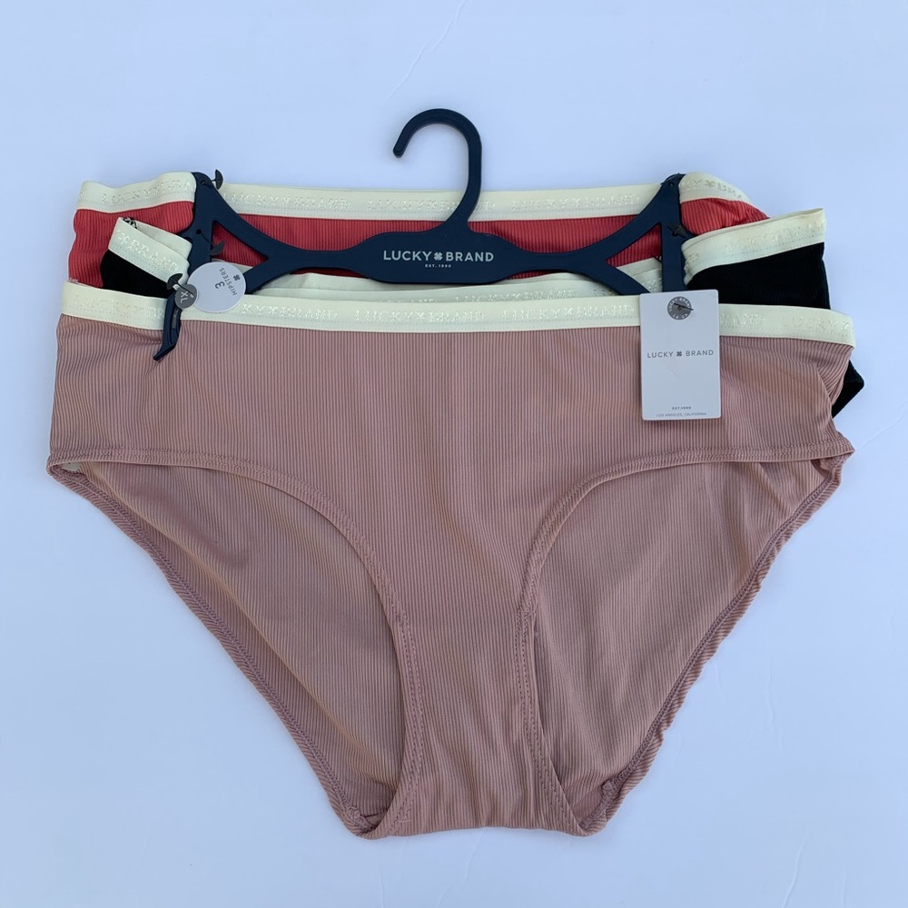 Lucky Brand 3 pack Hipsters